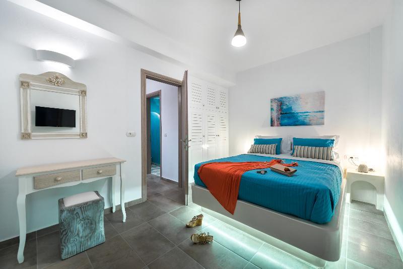White Harmony Suites 메갈로호리 외부 사진