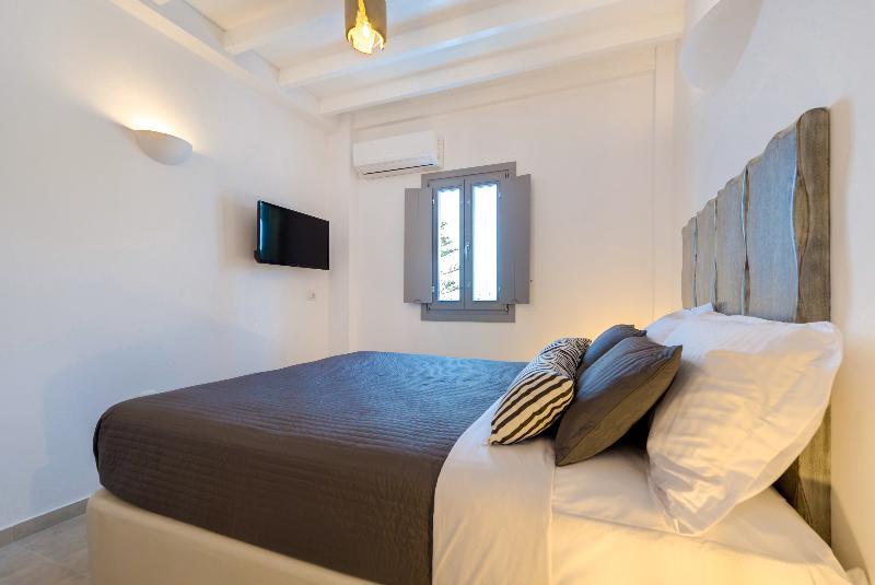 White Harmony Suites 메갈로호리 외부 사진